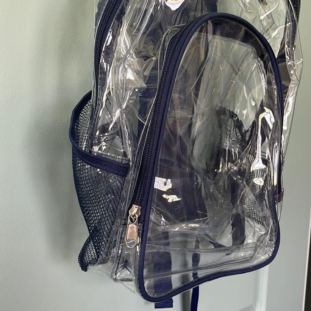 Clear back pack - Picture 2 of 10